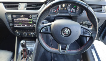 2015 skoda 10.jpg